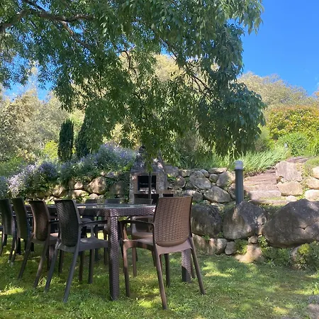 El Bosquero De La Garrotxa Country house *