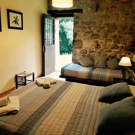 El Bosquero De La Garrotxa Country house *