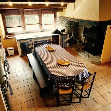El Bosquero De La Garrotxa Country house *